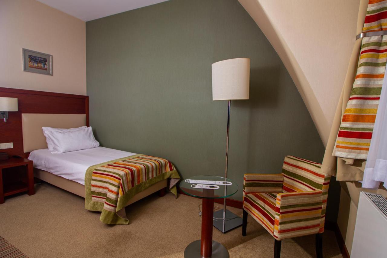 Mlyn Jacka Hotel & Spa Jaroszowice المظهر الخارجي الصورة