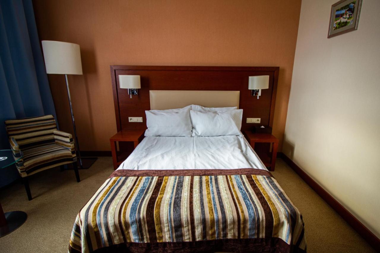 Mlyn Jacka Hotel & Spa Jaroszowice المظهر الخارجي الصورة