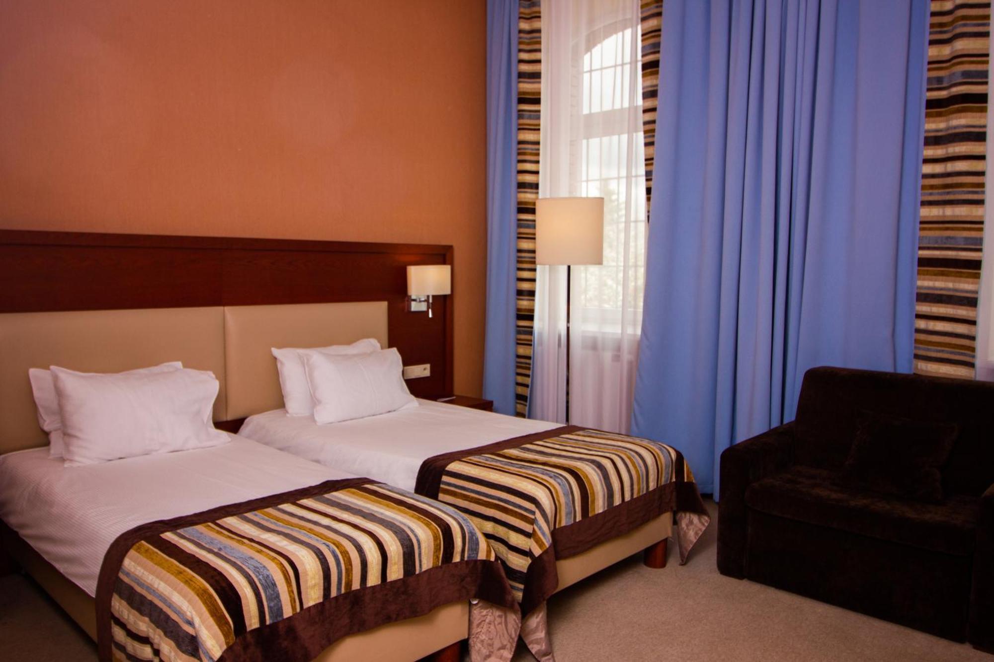 Mlyn Jacka Hotel & Spa Jaroszowice المظهر الخارجي الصورة