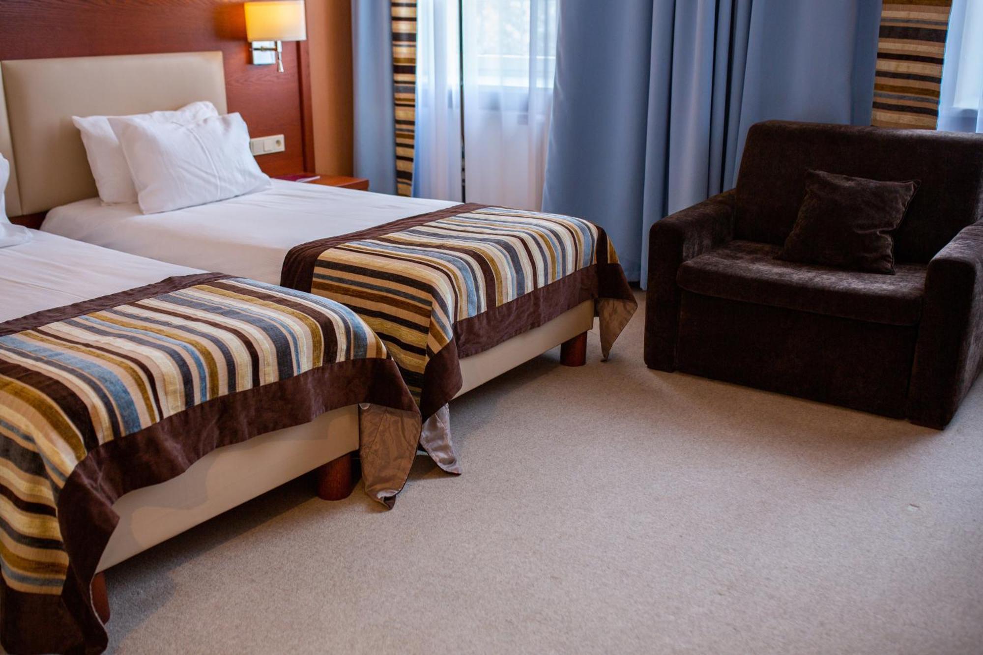 Mlyn Jacka Hotel & Spa Jaroszowice المظهر الخارجي الصورة